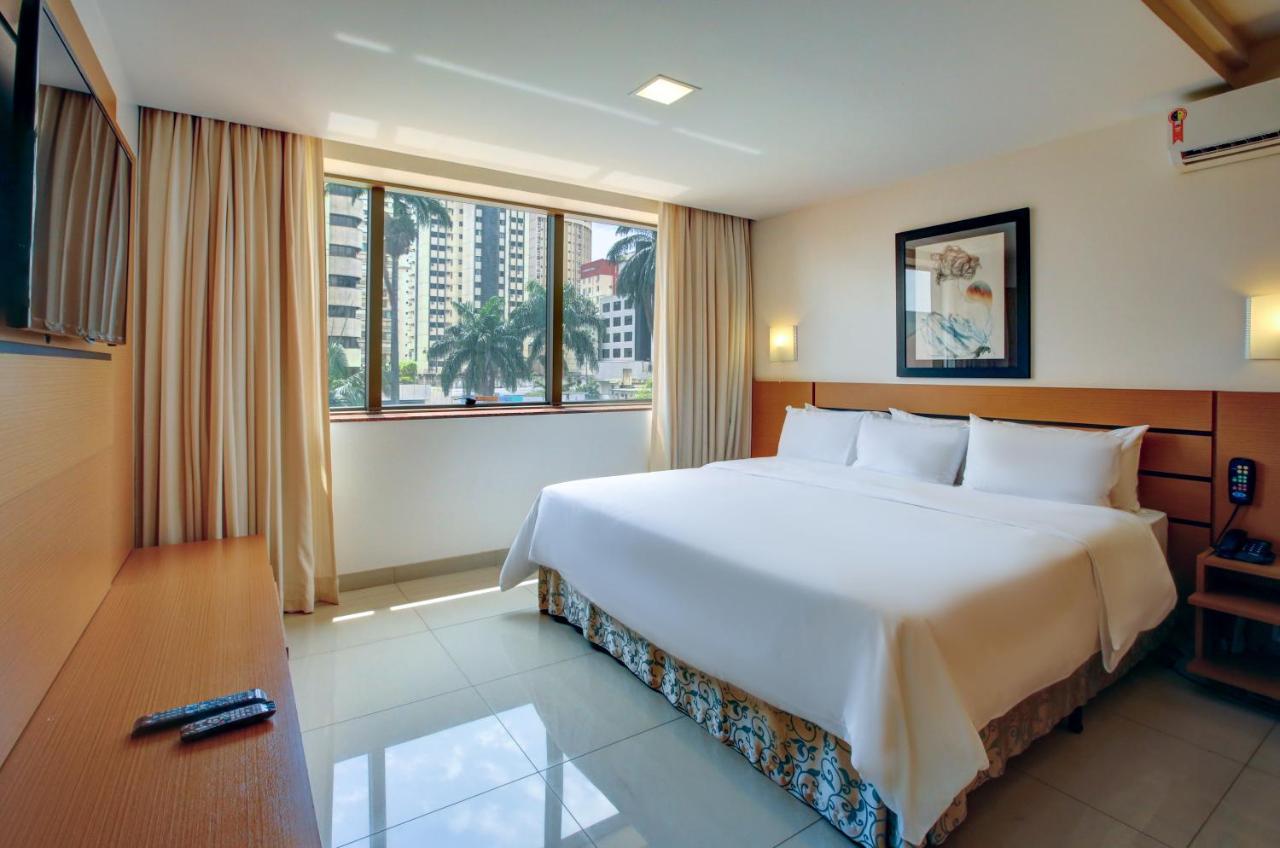 Castro's Park 4*